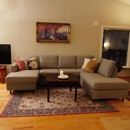 Apartmán Arctic View House - Near Cable Car & Arctic Cathedral